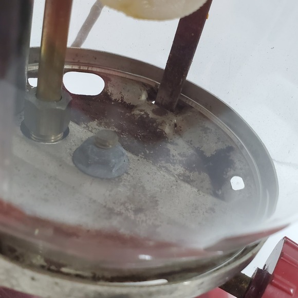 Coleman Lantern 200A Red Vintage Single Mantle Gas Camping Light NOT TESTED - Picture 11 of 16